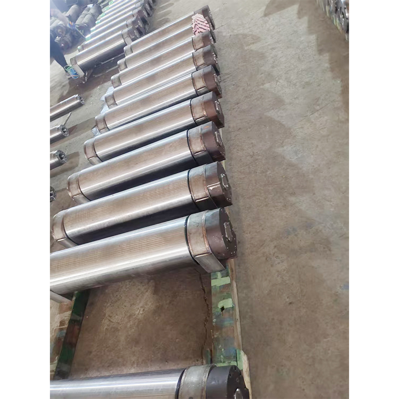 How to choose the right alloy material to improve the durability of continuous casting roller table in high temperature environment?